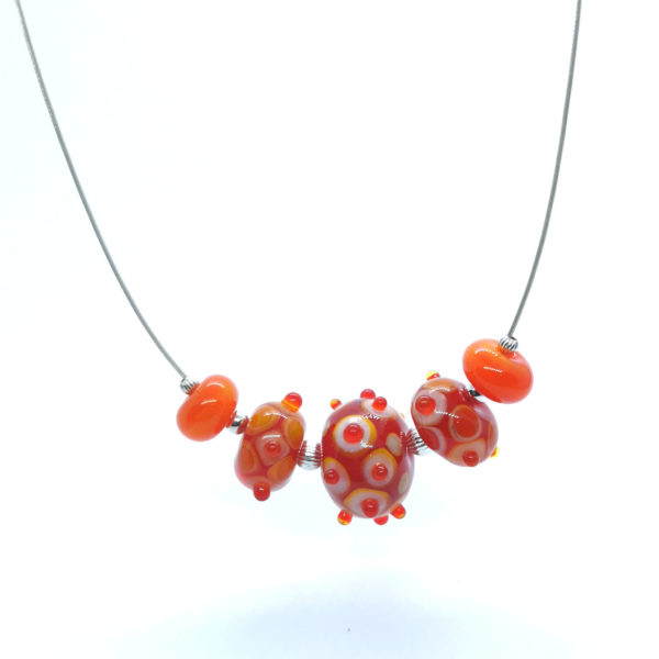 Collier perle de verre couleur orange mandarine