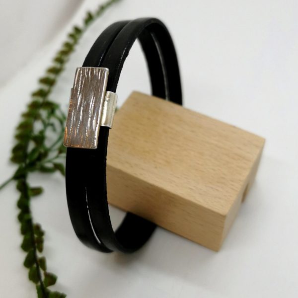 Magnifique Bracelet élégant en cuir et argent  pour homme – Image 2